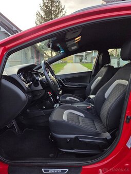 Kia Ceed 1.6CRDI Automat GT Line - 11