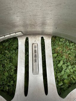 Audi POMPEI R19 - 11