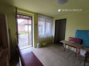 Starší rodinný dom na predaj - Dvory nad Žitavou - 11