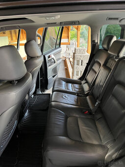 TOYOTA LAND CRUISER 200 - 11