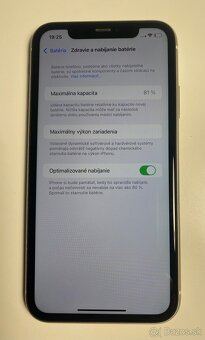 iPhone 11 white, TOP stav - 11