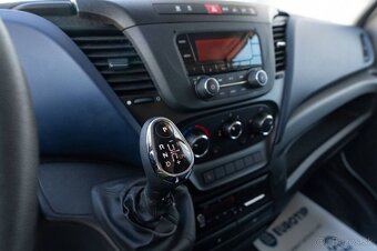 Iveco Daily 35S18 A8 V Premium - 11