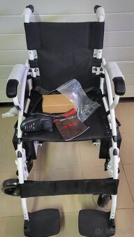 Novy elektrický vozik vaha 35kg do 120kg pre ZTP vozičkarov - 11