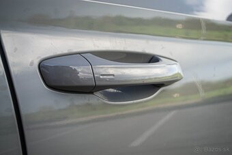 Škoda Superb Combi 2.0 TDI Sportline DSG - 11