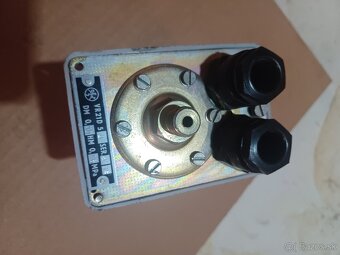 Tlakový spínač VR21D 50 - 11