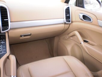 Porsche Cayenne 3.0TDi, 4 x 4 ,180kW, A 8 r.11 - 11