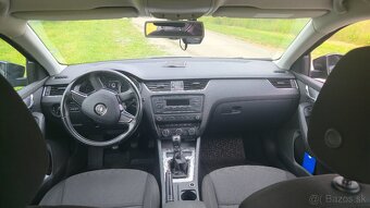 Škoda Octavia combi 2,0Tdi 110kw - 11