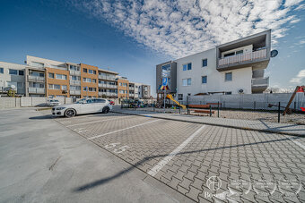 PREDANÉ BOSEN | 2 izbový byt so šatníkom a parkovacím miesto - 11