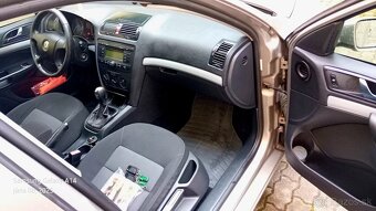Škoda Octavia COMBI  II 1.9 TDI 77KW 238Tis.km - 11