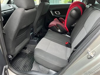 Škoda Fabia Combi 1.2HTP Sport 113oookm - 11