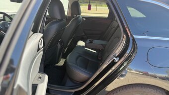 KIA Cee’d Sporty Wagon 1.6 CRDi 136k Platinum A/T - 11