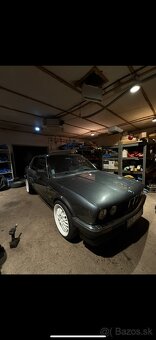 BMW e30 324d chromak - 11