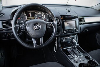 Volkswagen Touareg II 3.0 V6 TDI BlueMotion - 11