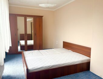 RFReality rod.dom v tichej lokalite - blízko centra - 11