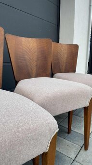 Prečalúnene stoličky Halabala H214. - 11