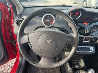 Renault Twingo - 11
