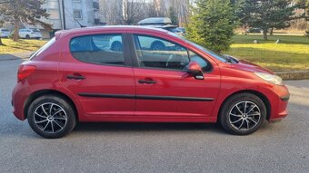 Peugeot 207 - 11