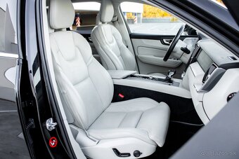 Volvo XC60 T6 Inscription 228kw 4x4 2018 / možný odpočet DPH - 11
