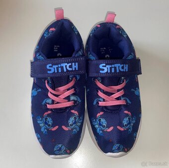 Primark Stitch lahke tenisky velkost 30/31 (20 cm) - 11
