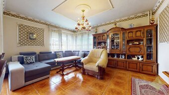 Naša realitná kancelária Vám exkluzívne ponúka na predaj rod - 11