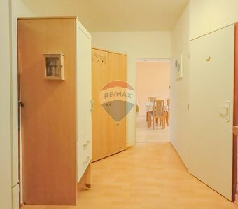 3 izbový byt s balkónom v obľúbenej lokalite na PREDAJ | GAL - 11