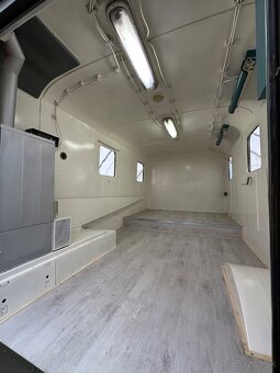 Vojenská maringotka A3S - 11