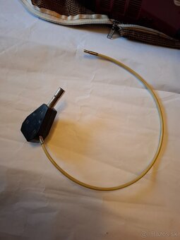 Starý cestovný televízor - 11