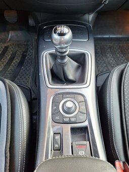 Renault Laguna 2.0dci 110kw 81950km - 11