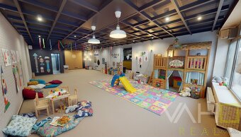 🏙️ Na predaj obchodný priestor v úplnom centre Senca - 11