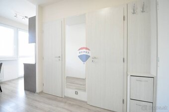 PRENÁJOM, Zariadený 1-izbový byt, Poprad, Ul. Novomeského - 11