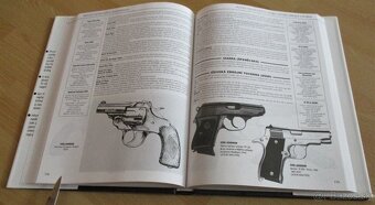 Pistole celého světa - 11