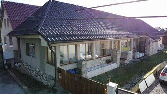 Rodinný dom s 2 bytovými jednotkami - 11