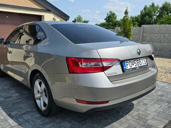 Predám Škoda Superb 1.6 TDI 88kw M6 - 11