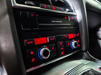 Audi Q7 Facelift 3.0TDI 176kw 2010 Quattro S-line Nová STK - 11