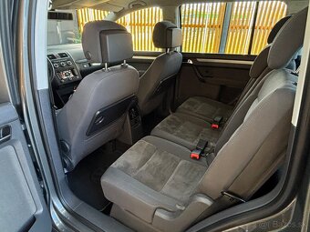 Volkswagen Touran 2.0 TDI Highline DSG 7Miest. - 11