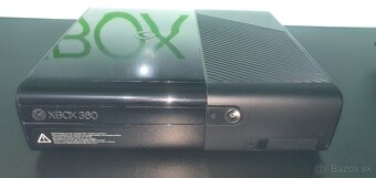 XBOX 360 E - 11