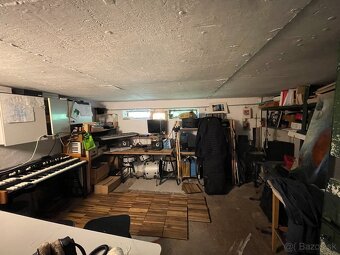 Predaj stavebný pozemok 733 m², Svätý Júr – rodinný dom - 11