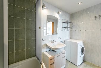 KALINOVSKÁ 2 izbový byt 42,60m2 + 6m loggia - 11