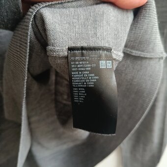 Uniqlo 100% vlnený sveter s okrúhlym výstrihom tenký svetrík - 11