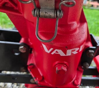 Predam vari traktor kompletny top stav - 11