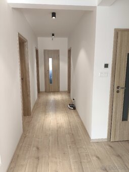 4 izbový rodinný dom na predaj - 11