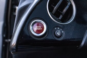 Honda Civic 1.8 103kW VTEC Sport - 11