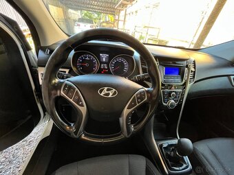 Predam Hyundai i30 1.6 88kw 2013 - 11