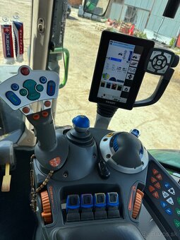 Traktor Fendt 724 Vario - 11