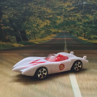 autíčka Hot Wheels - 11