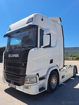 Ťahač Scania R450 Štandard - 11