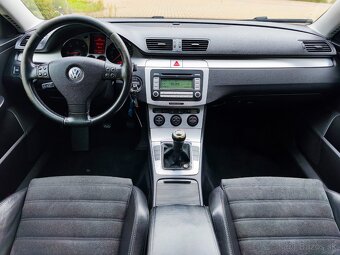 Volkswagen Passat B6 sedan Highline 2.0TDI 125kw kúpené v SR - 11