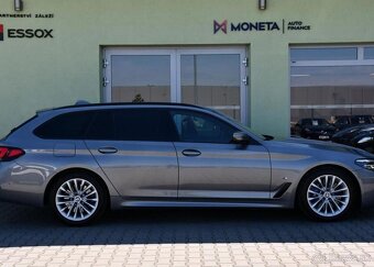 BMW Řada 5 530d xD M-SPORT TAŽNÉ ČR 210 kw - 11