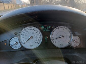 Chrysler 300C CRD, tourer - 11