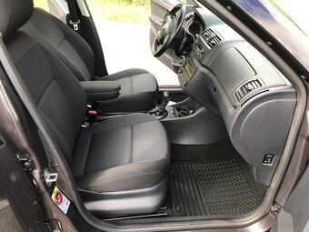 Škoda Roomster 1.2 TSI Scout DSG - 11